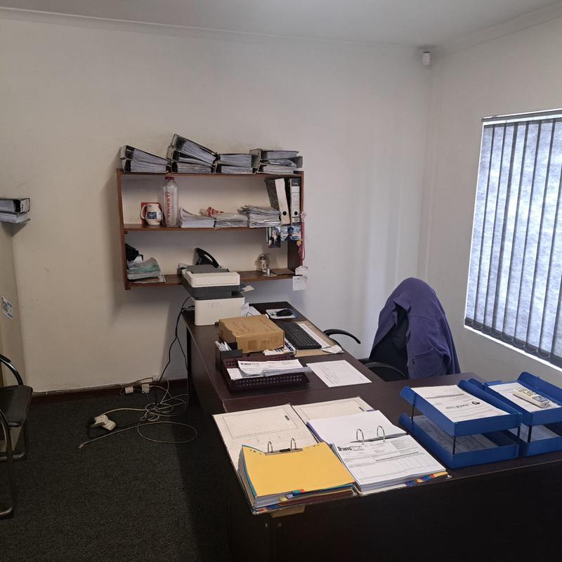 To Let commercial Property for Rent in Deal Party Eastern Cape